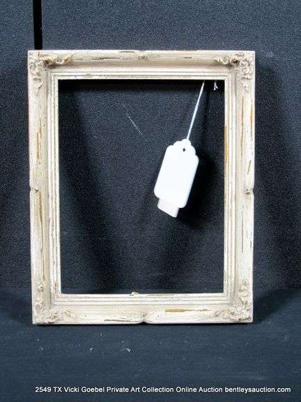 WHITE-WASHED, W/ GOLD ACCENTS, CARVED ORNATE WOODEN FRAME 8 X 11