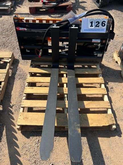 2025 WOLVERINE PALLET FORK HYDRAULIC ADJUSTABLE - FOR SKID LOADER MODEL: PFA-11-3300G,