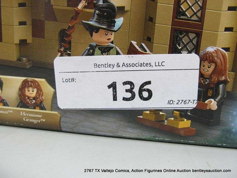 LEGO HOGWARTS DUMBLEDOVES OFFICE HARRY POTTER 654 PCS