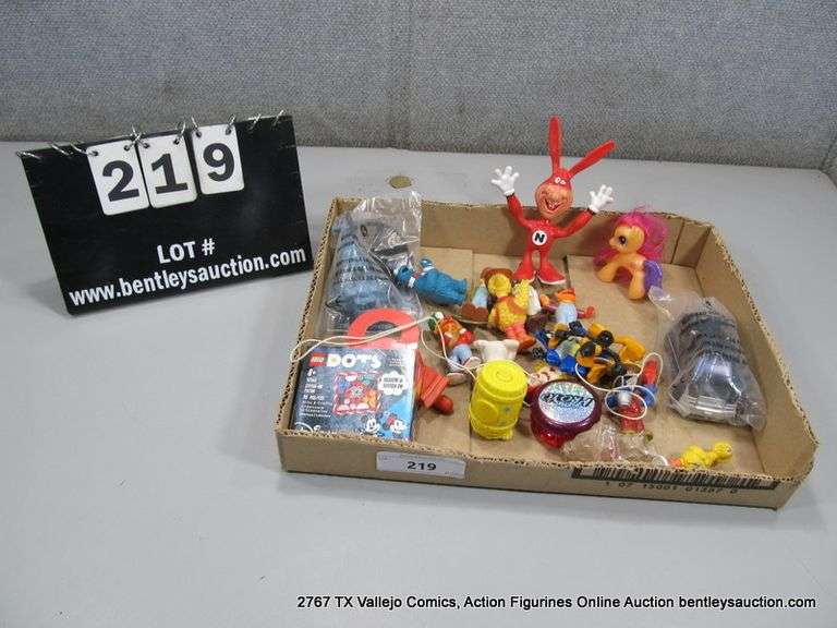 BOX: ASSORTED TOYS SESAME STREET/RONALD MC DONALD/NOID MISC.