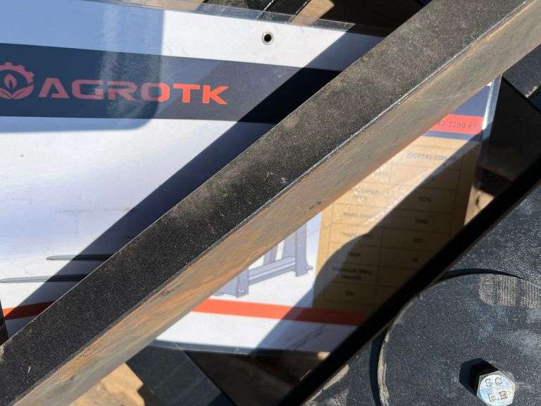 2024/2025 AGT WHEEL LOADER FORKS MODEL: JDCPF42-2200-FF - QTY OF 5 PCS,
