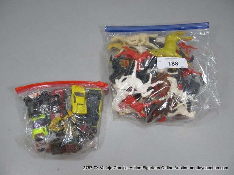 BAG: ASSORTED COWBOYS & INDIANS VINTAGE SET