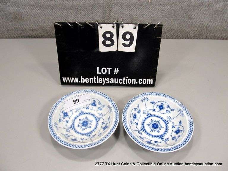LOT: (2) BLUE & WHITE CERAMIC BOWLS, 5 1/2"