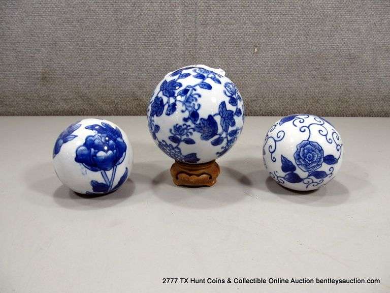 (3) ASIAN CERAMIC GLOBES