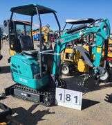 2024/2025 AGT MINI EXCAVATOR MODEL: QK16R - RATO GASOLINE ENGINE, S/N: QK16R202501050205 (KEY)