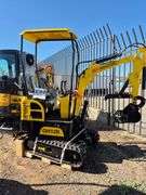 2024/2025 AGT MINI EXCAVATOR MODEL: QH12R - 420CC GAS ENGINE, S/N: QH12R240824000014 (KEY)