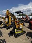 2024/2025 AGT MINI EXCAVATOR MODEL: MX12RX - BRIGGS & STRATTON GASOLINE ENGINE,