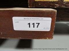 SALESMAN SAMPLE APPLE ESTAE JAMAICA RUM WOODEN TRUCK