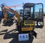 2024/2025 MINI EXCAVATOR MODEL: QK18RXS-C - RATO GASOLINE ENGINE, S/N: QK18RXS-C25010205 (KEY)