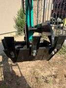 2025 CFG MINI EXCAVATOR MODEL: H15R - 420CC GAS ENGINE, S/N: H15R20250426R0033 (KEY)