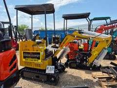 2024/2025 AGT MINI EXCAVATOR MODEL: H15R - 420CC GASOLINE ENGINE, S/N: H15R20241231V0683