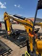 2024/2025 AGT MINI EXCAVATOR MODEL: MX12RX - BRIGGS & STRATTON GASOLINE ENGINE,