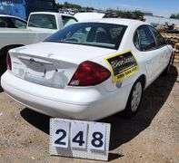 2001  FORD  TAURUS  SEDAN  61,044 MILES