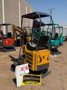 2025 CFG MINI EXCAVATOR MODEL: MX12RX - RATO GASOLINE ENGINE, S/N: MX12RX2025J000484 (KEY)