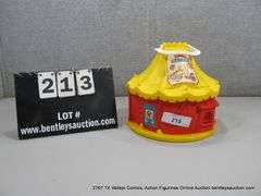 HASBORO CIRCUS TENT TOY CIRCA 1977 NO. 143013 - UNBOXED