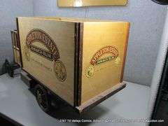 SALESMAN SAMPLE APPLE ESTAE JAMAICA RUM WOODEN TRUCK