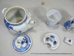 LOT 2: ASIAN TEAPOTS & UNMARKED CREAMER DISH