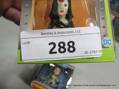 DC LOT: (3) DC FIGURES - WONDER WOMAN