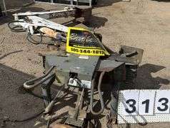 BOBCAT BACKHOE ATTACHMENT MODEL: 909, S/N: 6561138-M-1470 - FADED PAINT/RUST AND NORMAL WEAR & TEAR