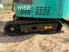 2025 CFG MINI EXCAVATOR MODEL: H15R - 420CC GAS ENGINE, S/N: H15R20250426R0033 (KEY)