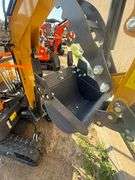 2025 CFG MINI EXCAVATOR MODEL: MX20R - RATO GASOLINE ENGINE, S/N: MX20R2025X0000081 (KEY)