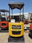 2024/2025 AGT MINI EXCAVATOR MODEL: H15R - 420CC GASOLINE ENGINE, S/N: H15R20241231V0683