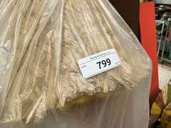 LARGE STRAW SCARE CROW