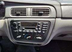 2003  FORD  TAURUS  SEDAN  128,460 MILES