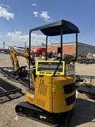 2024/2025 AGT MINI EXCAVATOR MODEL: H15R - 420CC GAS ENGINE, E/N: H15R20250105M0037 (KEY)