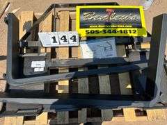 2024/2025 MOWER KING SKID STEER FORKS MODEL SA - ADJUSTABLE, QUICK ATTACH, S/N: SA25010501N-06N