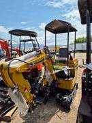 2024/2025 AGT MINI EXCAVATOR MODEL: H15R - 420CC GASOLINE ENGINE, S/N: H15R20241231V0683