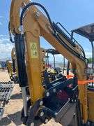 2024/2025 AGT MINI EXCAVATOR MODEL: MX12RX - BRIGGS & STRATTON GASOLINE ENGINE,
