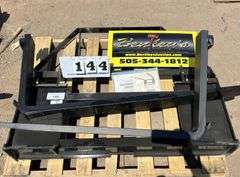 2024/2025 MOWER KING SKID STEER FORKS MODEL SA - ADJUSTABLE, QUICK ATTACH, S/N: SA25010501N-06N