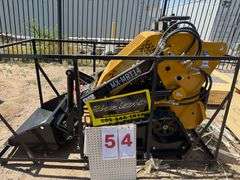 2025 AGT INDUSTRIAL MINI SKID STEER MODEL: MX-MRT-14, S/N: MXMRT142025000084 (KEY)