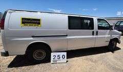 1997  CHEVROLET  EXPRESS  3500 (1 TON)  CARGO VAN  UNKNOWN