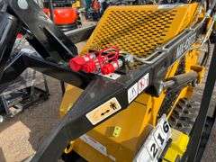 2024/2025 AGT COMPACT TRACK LOADER MODEL: MX-CRT23 - RATO GASOLINE ENGINE, S/N: MXCRT23M202500005