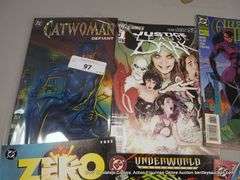 COMIC GRAB BAG: DC/CATWOMAN DEFIANT