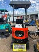2024/2025 AGT MINI EXCAVATOR MODEL: WH12R - RATO GASOLINE ENGINE, S/N: WH12R20241231S659