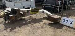 BOBCAT BACKHOE ATTACHMENT MODEL: 909, S/N: 6561138-M-1470 - FADED PAINT/RUST AND NORMAL WEAR & TEAR