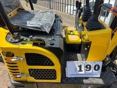 2024/2025 AGT MINI EXCAVATOR MODEL: QH12R - 420CC GAS ENGINE, S/N: QH12R240824000014 (KEY)