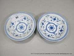 LOT: (2) BLUE & WHITE CERAMIC BOWLS, 5 1/2"