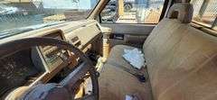1993  CHEVROLET  GMT-400  1/2 TON  PICKUP W/ LIFT GATE  140,327 MILES