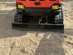 2025 CFG MINI EXCAVATOR MODEL: QNT50R - RATO GASOLINE ENGINE, S/N: QNT50R25040500002 (KEY)