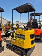 2024/2025 AGT MINI EXCAVATOR MODEL: H15R - 420CC GASOLINE ENGINE, S/N: H15R20241231V0683