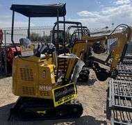 2024/2025 AGT MINI EXCAVATOR MODEL: H15R - 420CC GAS ENGINE, E/N: H15R20250105M0037 (KEY)
