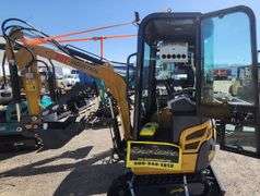2024/2025 MINI EXCAVATOR MODEL: QK18RXS-C - RATO GASOLINE ENGINE, S/N: QK18RXS-C25010205 (KEY)