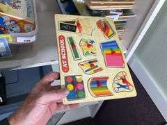 LOT KIDS WOODEN PUZZLES