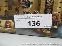 LEGO HOGWARTS DUMBLEDOVES OFFICE HARRY POTTER 654 PCS