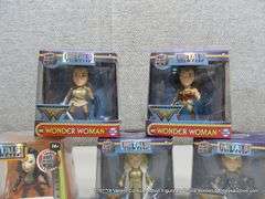 DC LOT: (3) DC FIGURES - WONDER WOMAN