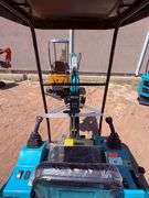 2025 CFG MINI EXCAVATOR MODEL: H15R - 420CC GAS ENGINE, S/N: H15R20250429E0000 (KEY)